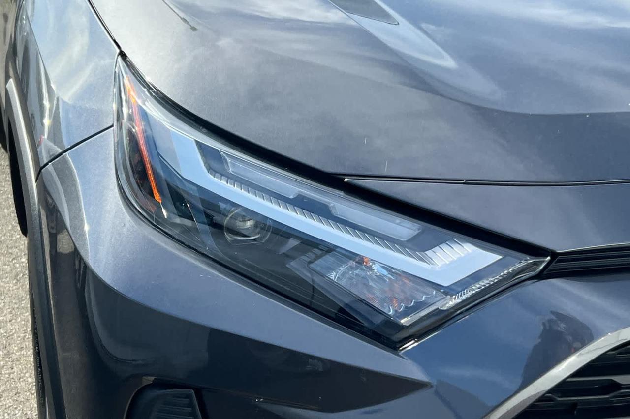 2023 Toyota RAV4 Hybrid LE Roseville CA
