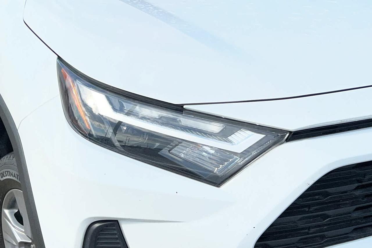 2023 Toyota RAV4 Hybrid LE Roseville CA