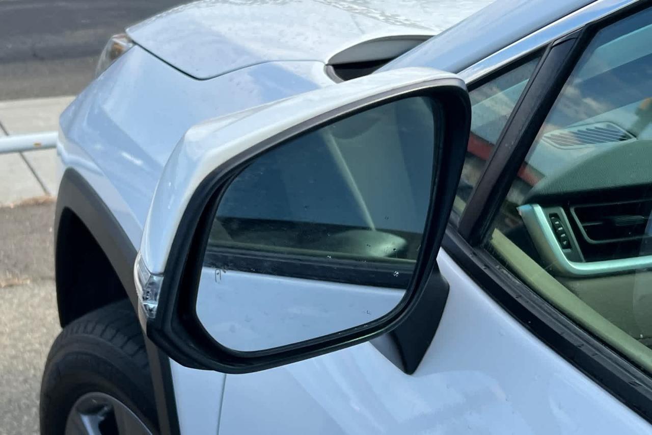 2023 Toyota RAV4 Hybrid LE Roseville CA
