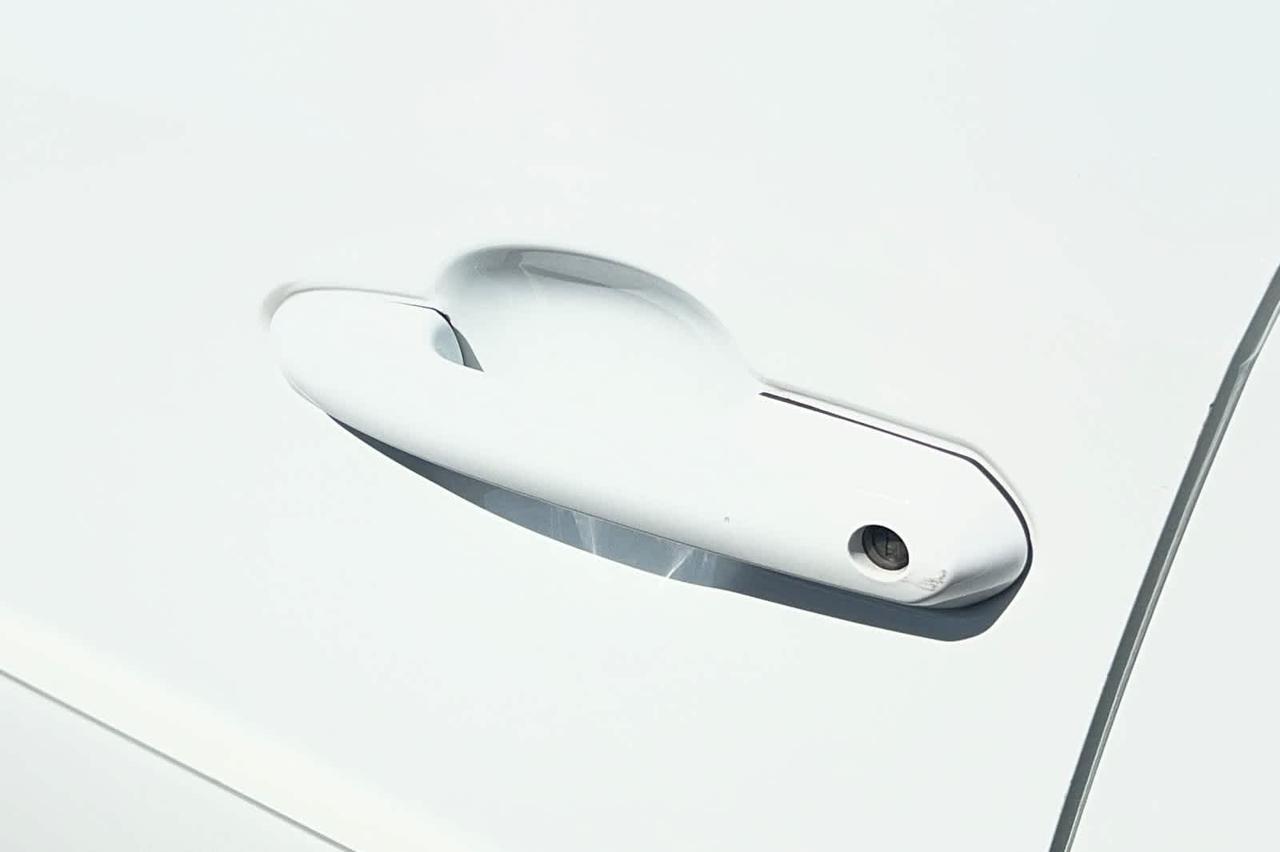 2023 Toyota RAV4 Hybrid LE Roseville CA