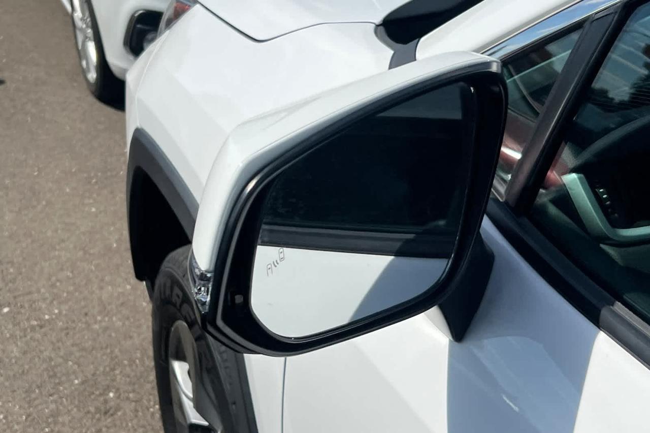 2023 Toyota RAV4 Hybrid LE Roseville CA