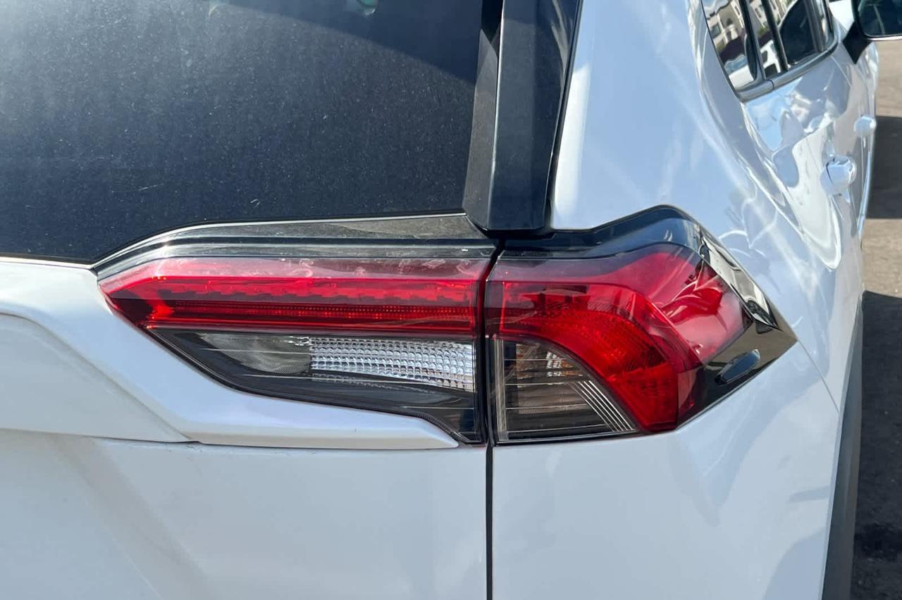 2023 Toyota RAV4 Hybrid LE Roseville CA