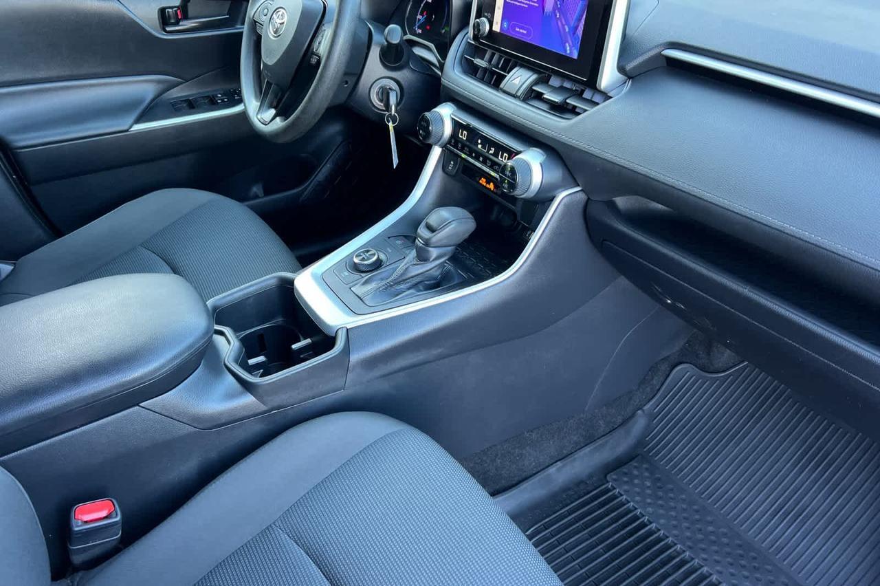2023 Toyota RAV4 Hybrid LE Roseville CA