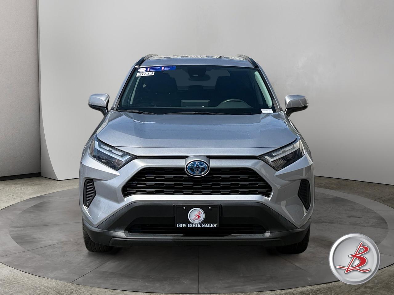 2023 Toyota RAV4 Hybrid LE