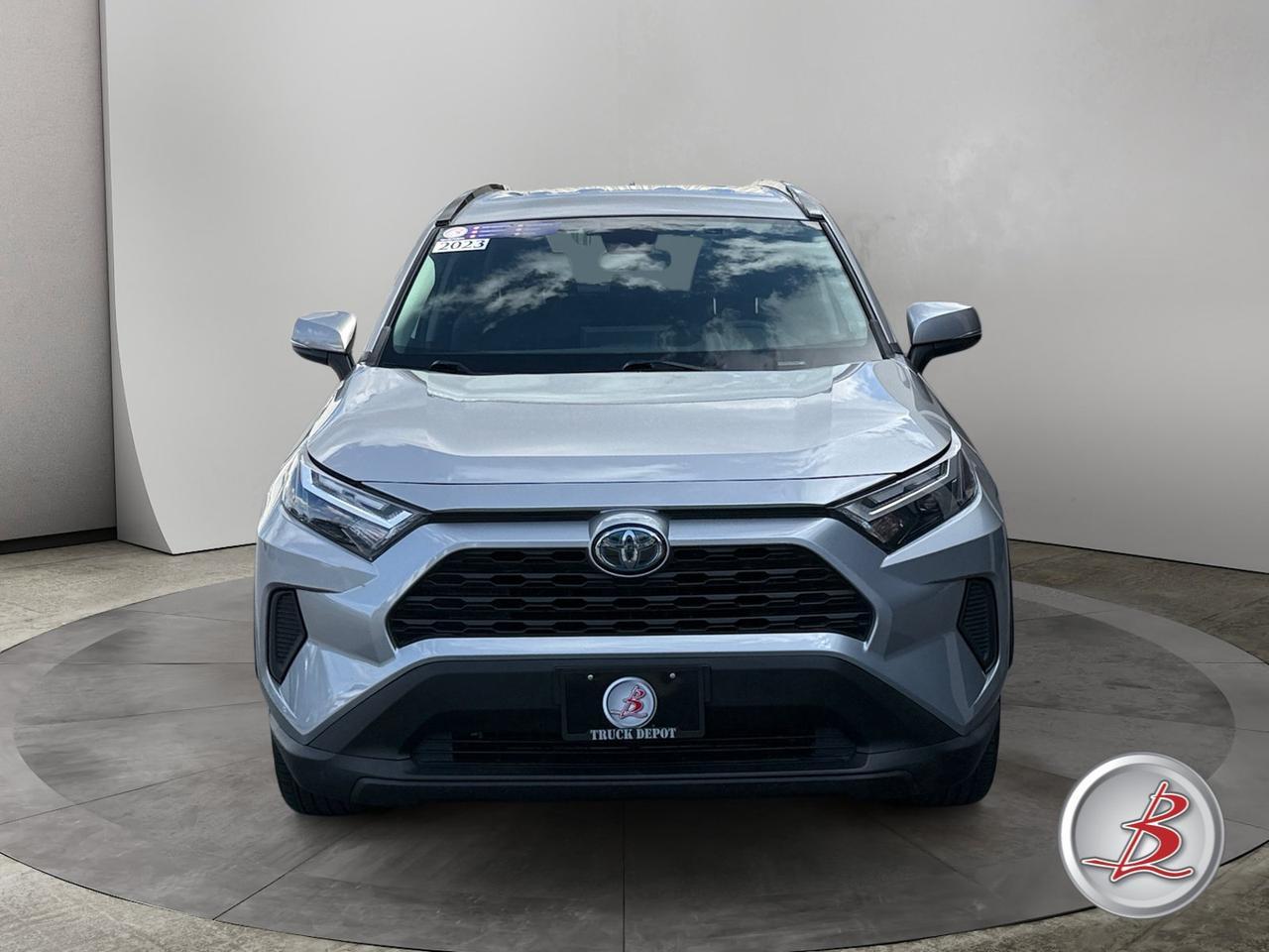 2023 Toyota RAV4 Hybrid LE