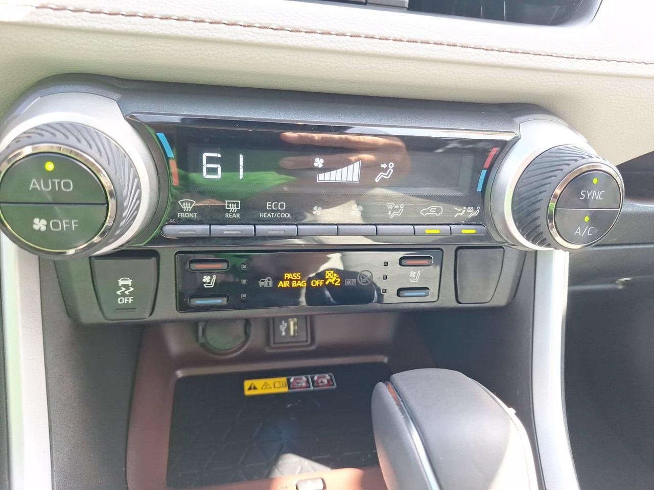 2023 Toyota RAV4 Hybrid Limited Hurst TX