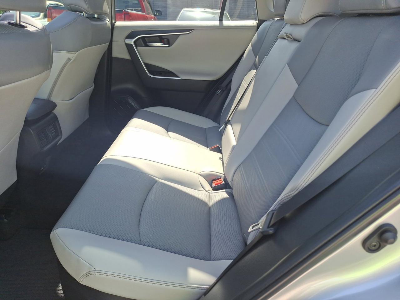 2023 Toyota RAV4 Hybrid Limited Hurst TX