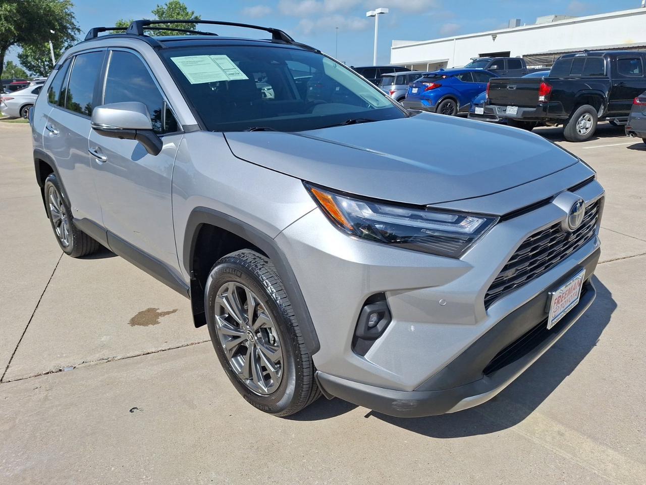 2023 Toyota RAV4 Hybrid Limited Hurst TX