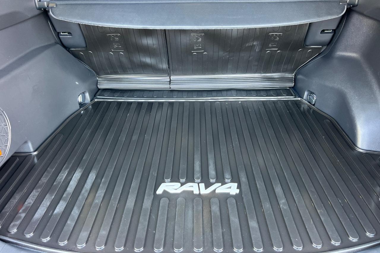 2023 Toyota RAV4 Hybrid Limited Roseville CA