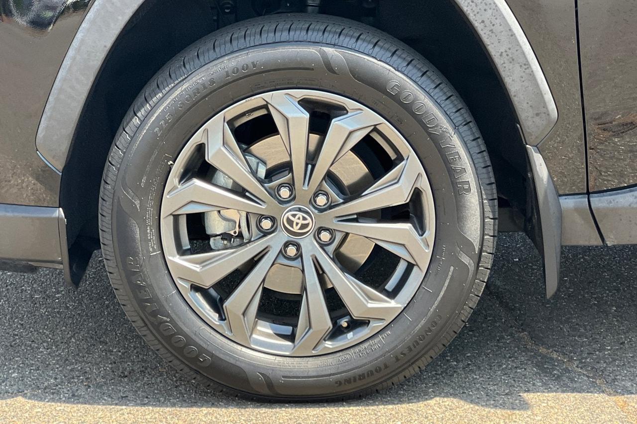 2023 Toyota RAV4 Hybrid Limited Roseville CA