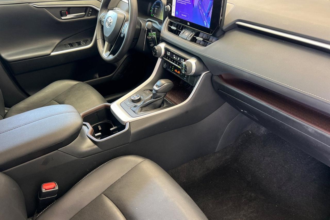 2023 Toyota RAV4 Hybrid Limited Roseville CA