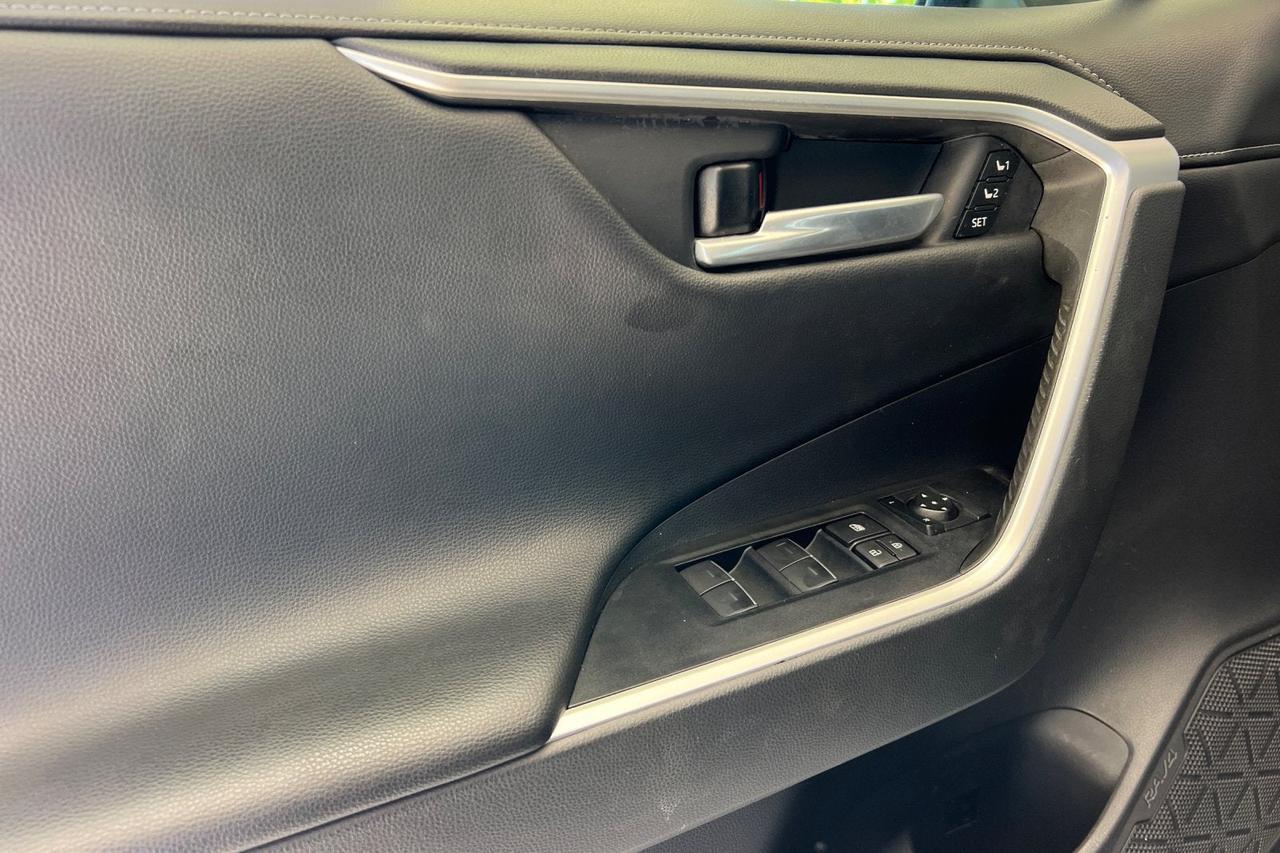 2023 Toyota RAV4 Hybrid Limited Roseville CA