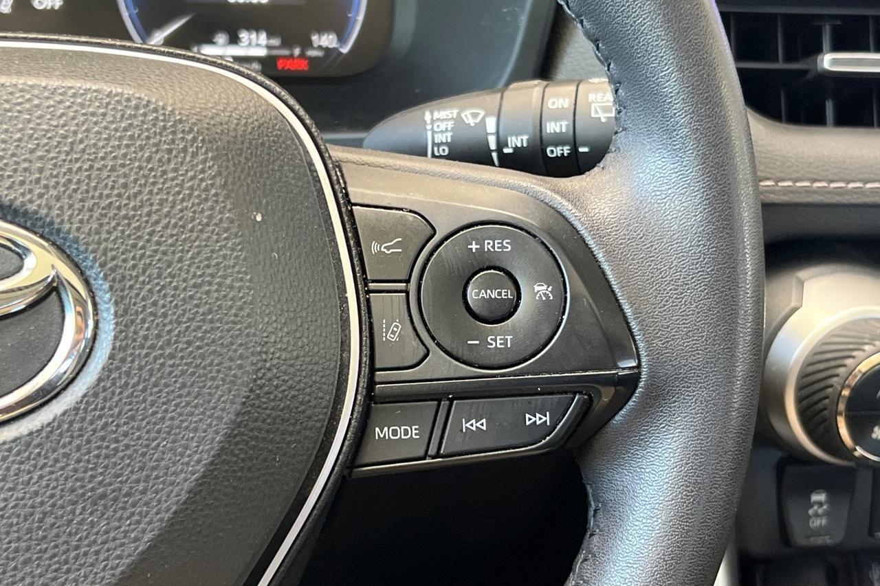 2023 Toyota RAV4 Hybrid Limited Roseville CA