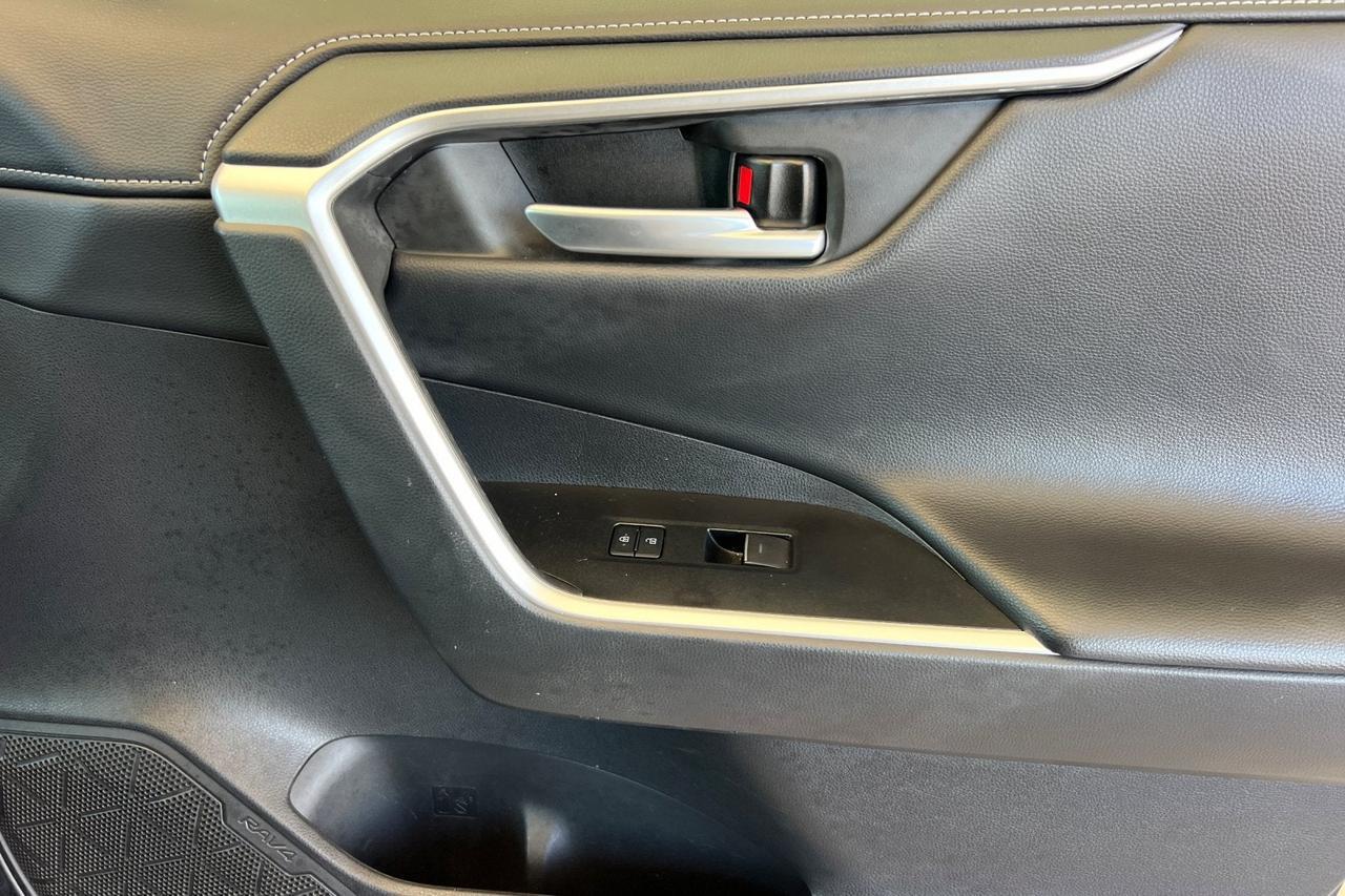 2023 Toyota RAV4 Hybrid Limited Roseville CA