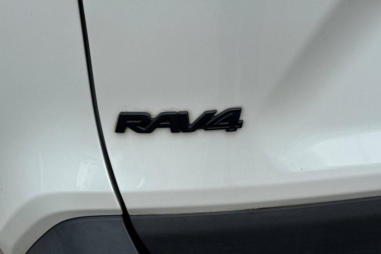 2023 Toyota RAV4 Hybrid Limited Roseville CA