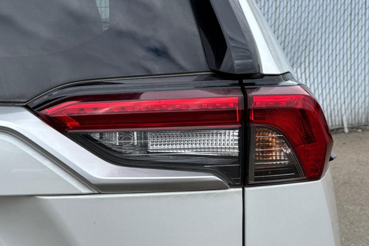 2023 Toyota RAV4 Hybrid Limited Roseville CA