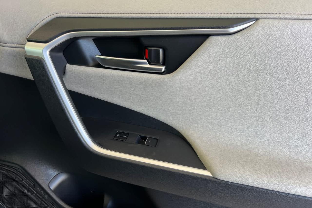 2023 Toyota RAV4 Hybrid Limited Roseville CA