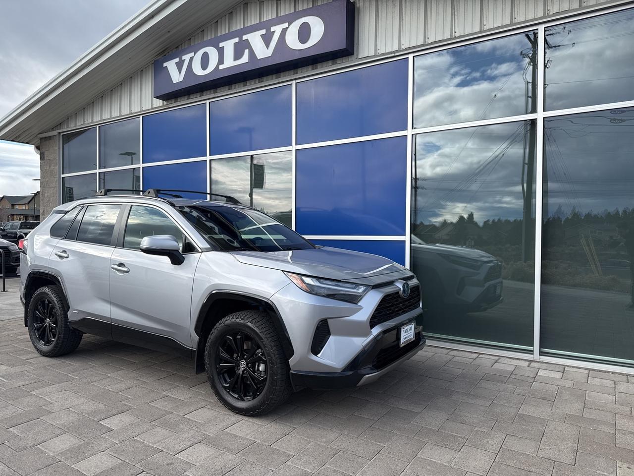 2023 Toyota RAV4 Hybrid SE