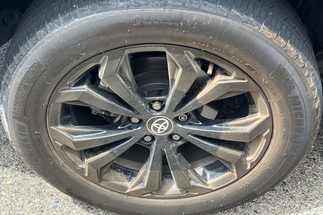 2023 Toyota RAV4 Hybrid SE Roseville CA