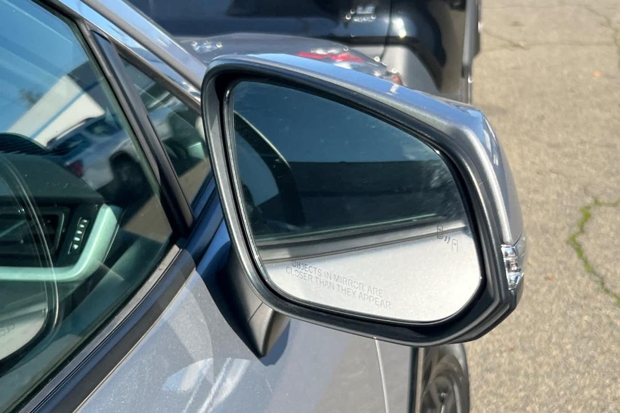 2023 Toyota RAV4 Hybrid SE Roseville CA
