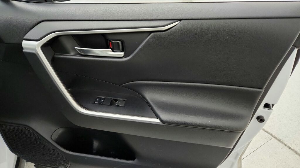 2023 Toyota RAV4 Hybrid SE Laurel MD