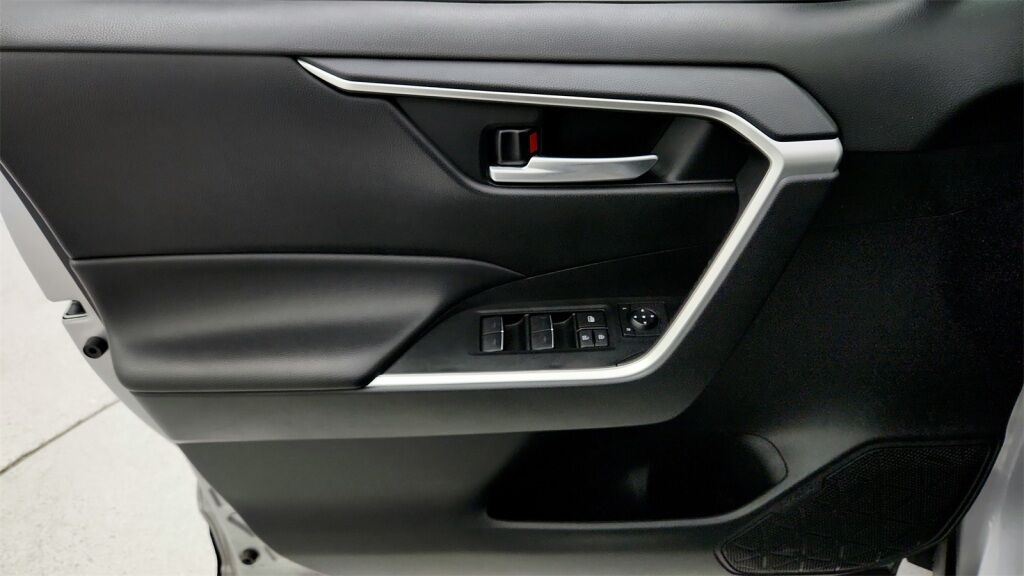 2023 Toyota RAV4 Hybrid SE Laurel MD