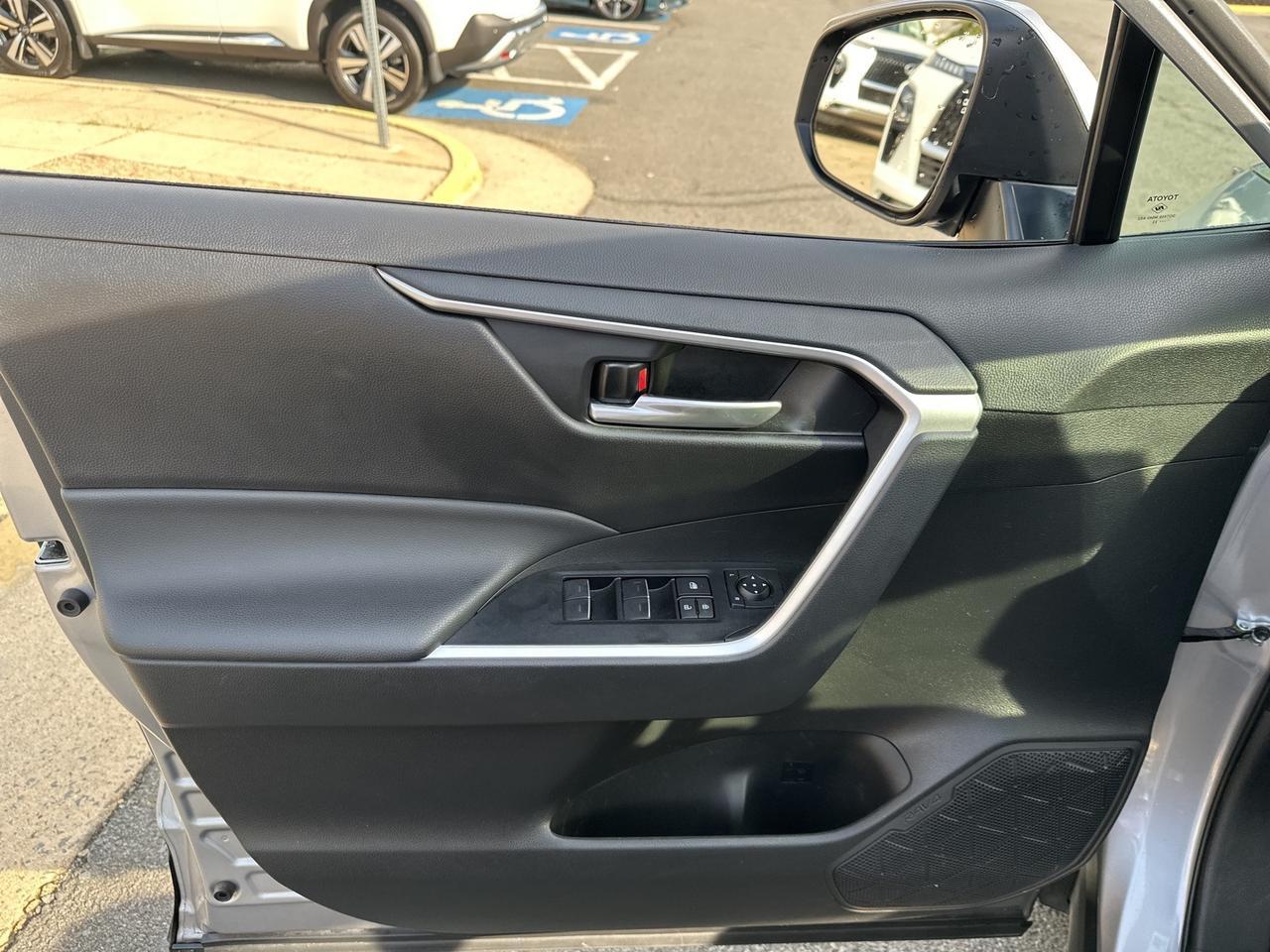 2023 Toyota RAV4 Hybrid SE Chantilly VA
