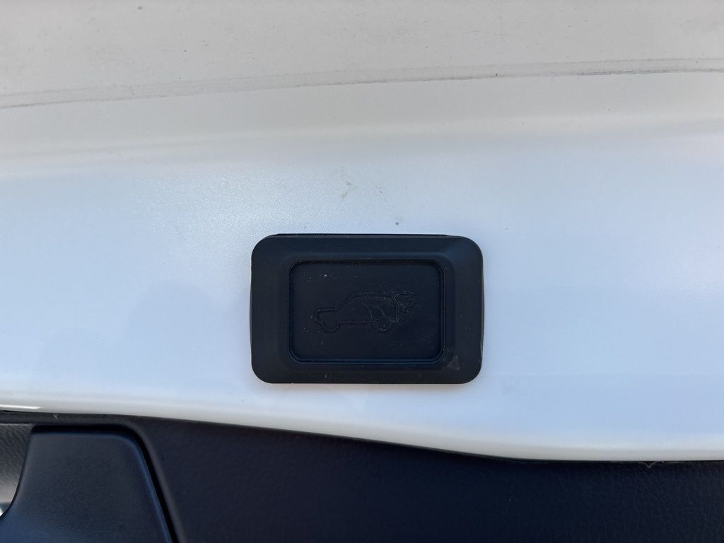 2023 Toyota RAV4 Hybrid SE Cockeysville MD