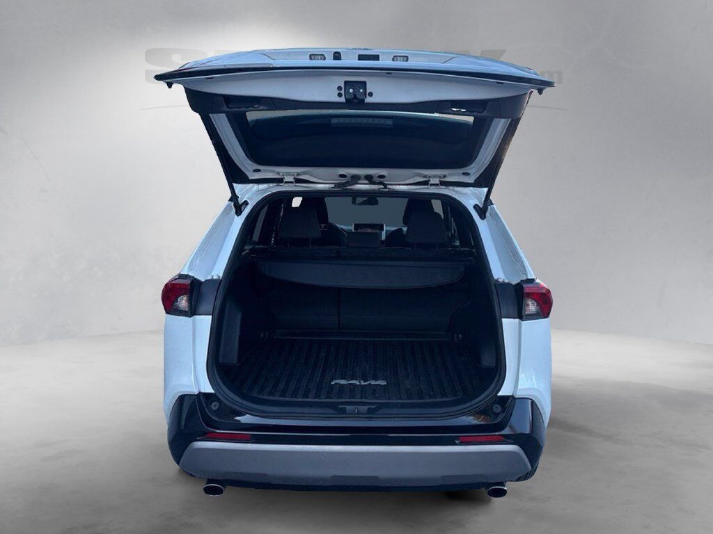 2023 Toyota RAV4 Hybrid SE Cockeysville MD