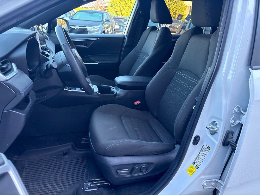 2023 Toyota RAV4 Hybrid SE Cockeysville MD
