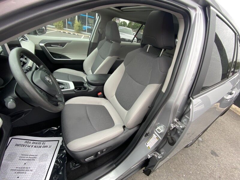 2023 Toyota RAV4 Hybrid XLE Bristol  PA