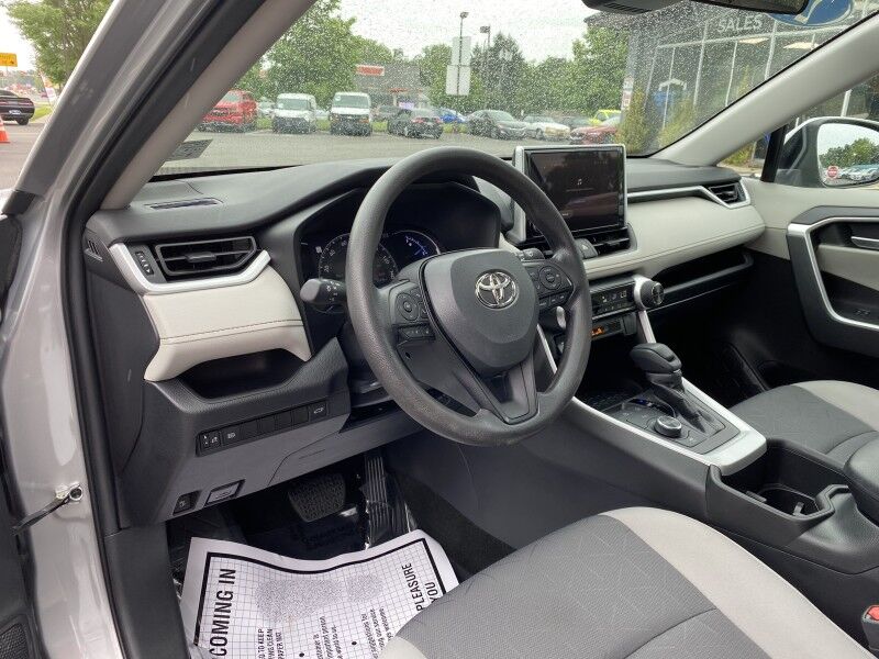 2023 Toyota RAV4 Hybrid XLE Bristol  PA
