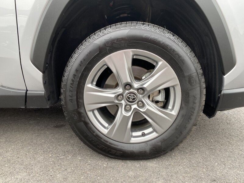 2023 Toyota RAV4 Hybrid XLE Bristol  PA