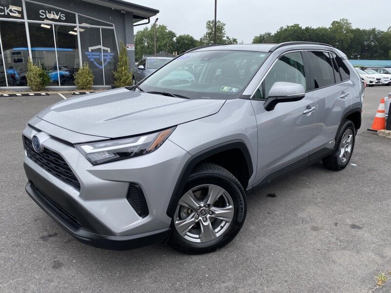 2023 Toyota RAV4 Hybrid XLE Bristol  PA