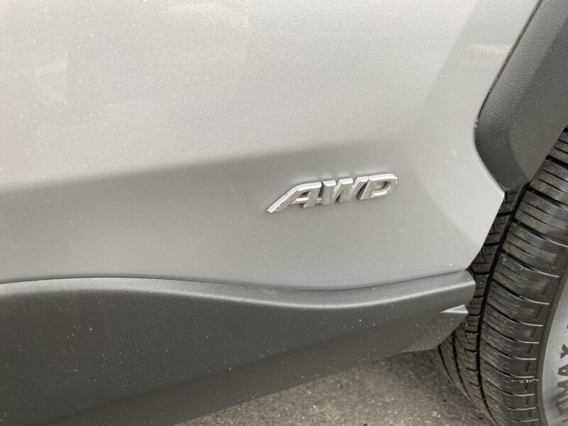 2023 Toyota RAV4 Hybrid XLE Bristol  PA
