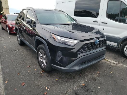 2023 Toyota RAV4 Hybrid XLE