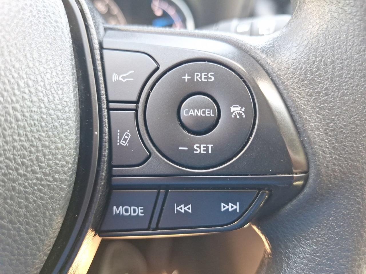 2023 Toyota RAV4 Hybrid XLE Hurst TX