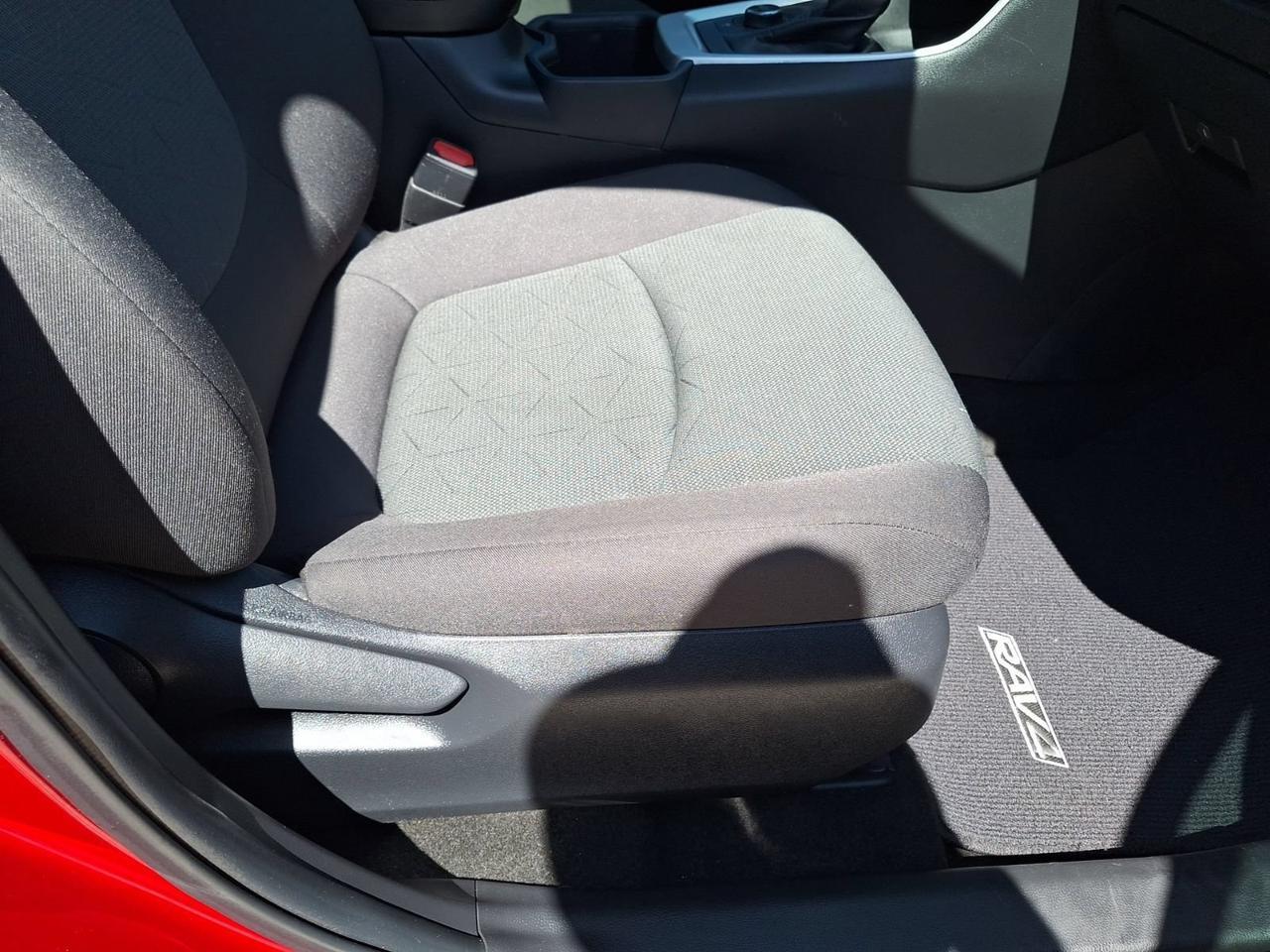 2023 Toyota RAV4 Hybrid XLE Hurst TX