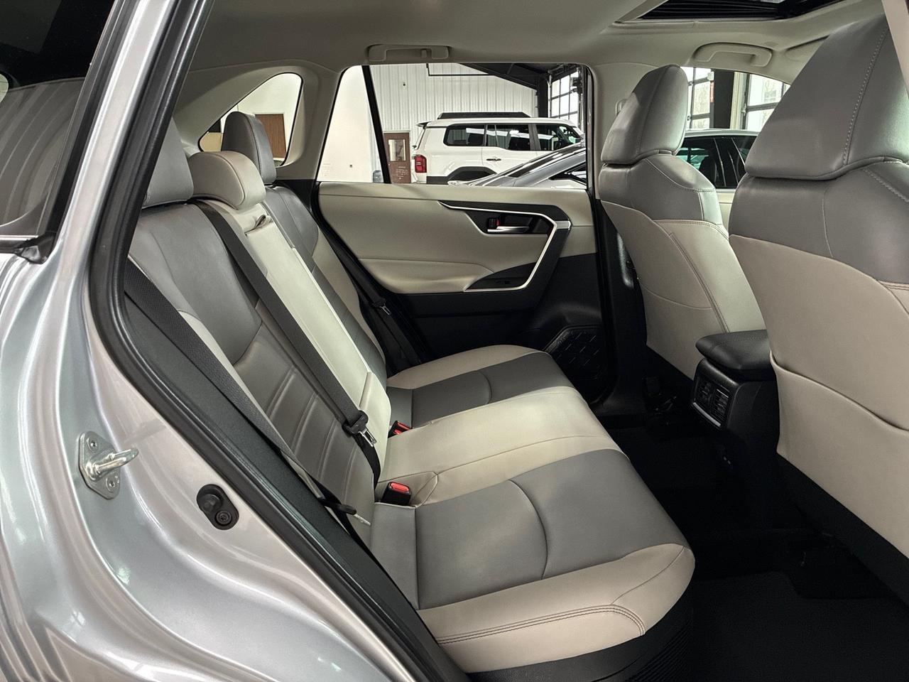 2023 Toyota RAV4 Hybrid XLE Premium, Advanced Tech Pkg, Weather Pkg, JBL Sound Pkg Houston TX