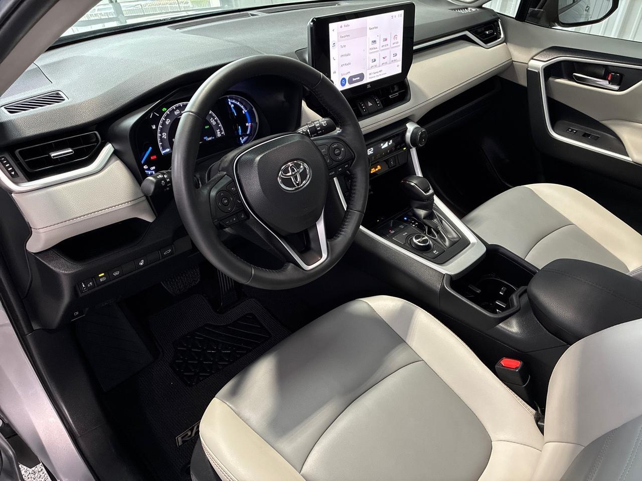 2023 Toyota RAV4 Hybrid XLE Premium, Advanced Tech Pkg, Weather Pkg, JBL Sound Pkg Houston TX