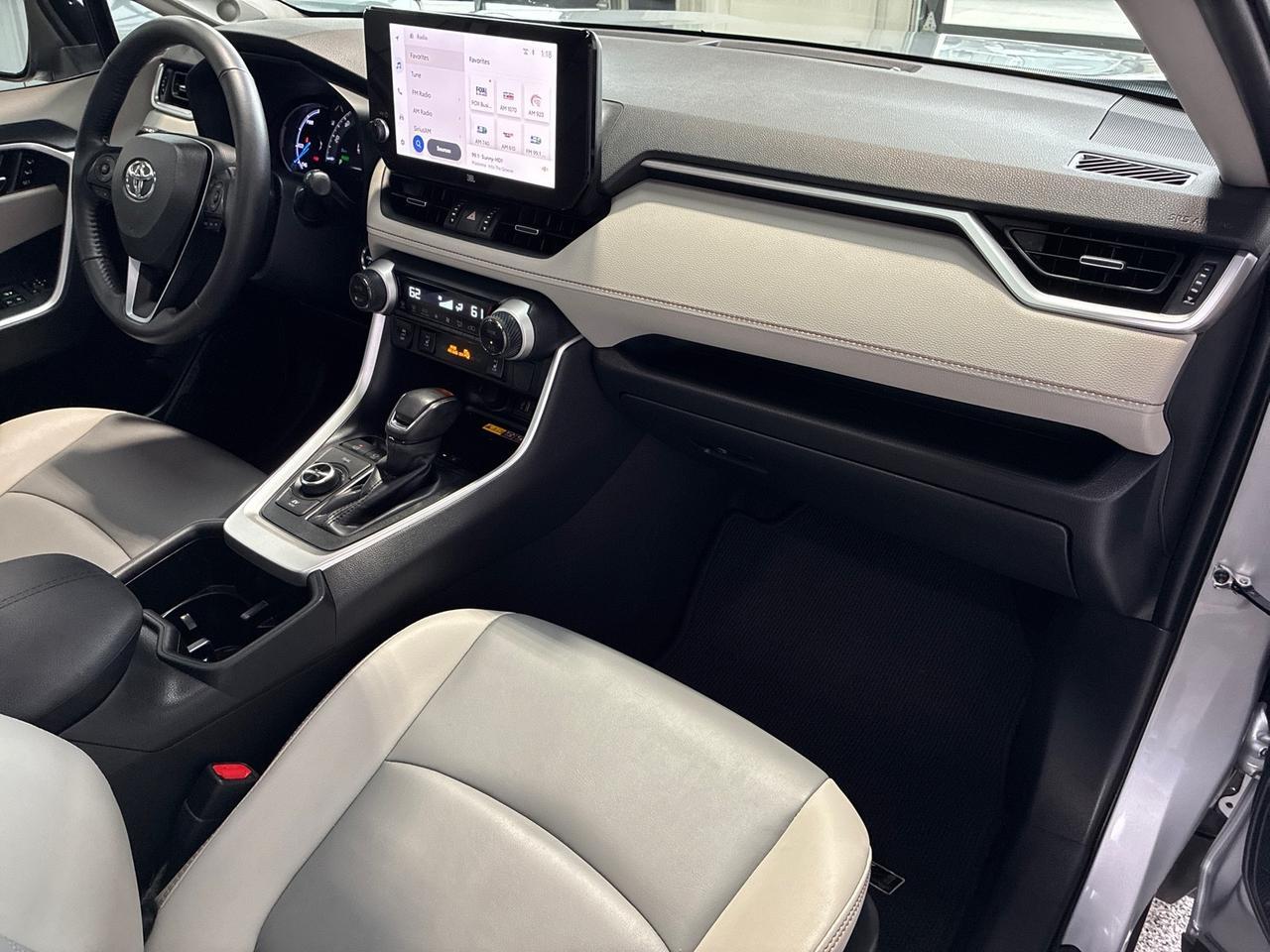 2023 Toyota RAV4 Hybrid XLE Premium, Advanced Tech Pkg, Weather Pkg, JBL Sound Pkg Houston TX