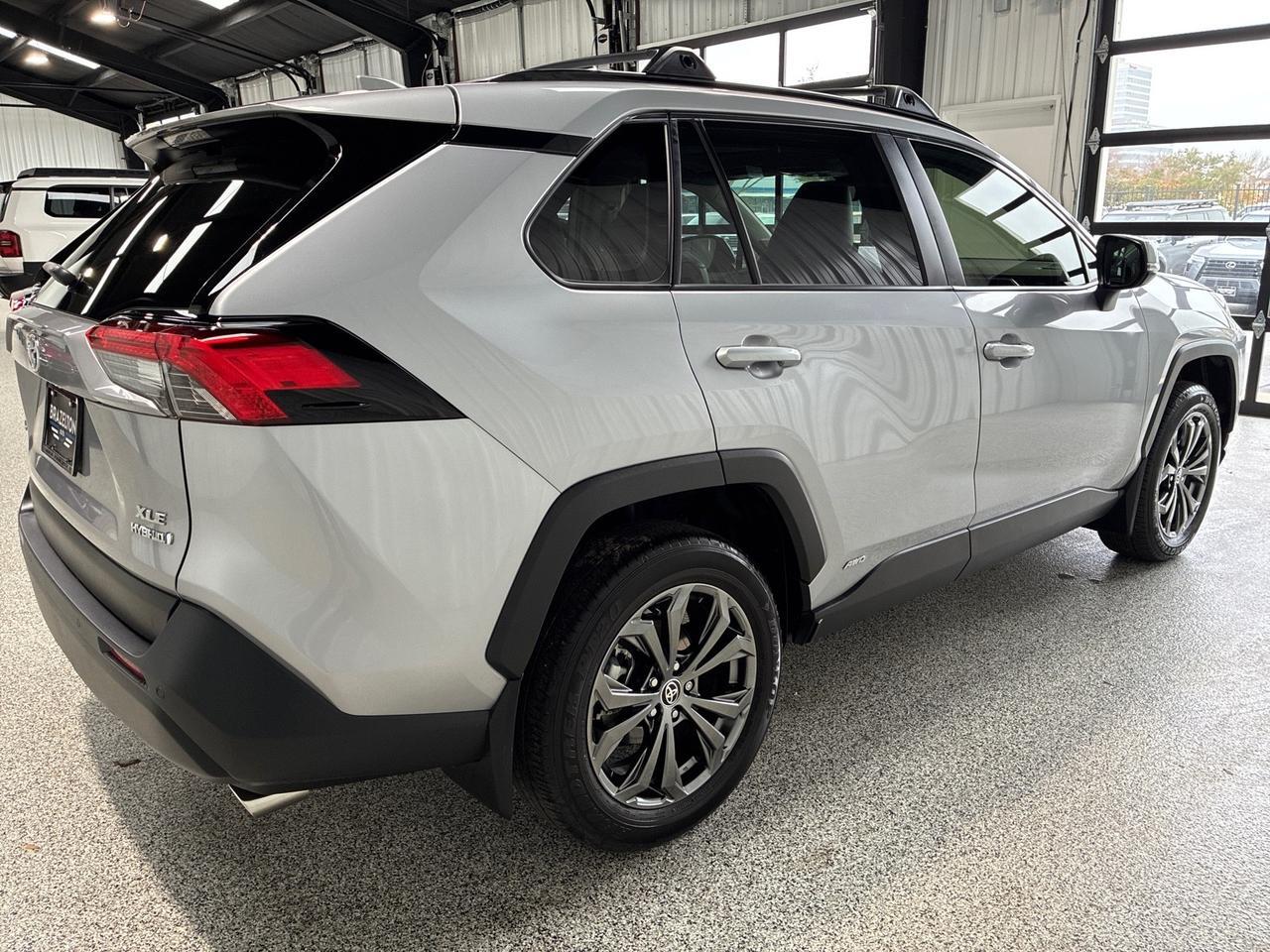 2023 Toyota RAV4 Hybrid XLE Premium, Advanced Tech Pkg, Weather Pkg, JBL Sound Pkg