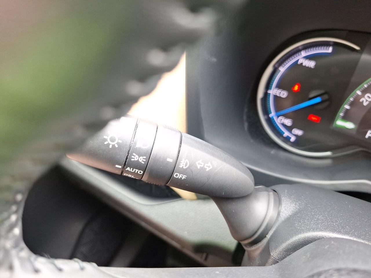 2023 Toyota RAV4 Hybrid XLE Premium Hurst TX
