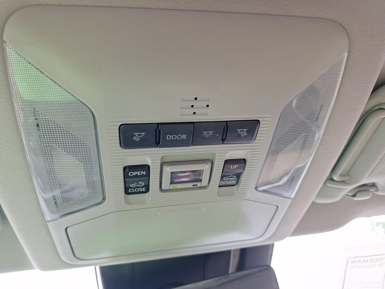 2023 Toyota RAV4 Hybrid XLE Premium Hurst TX