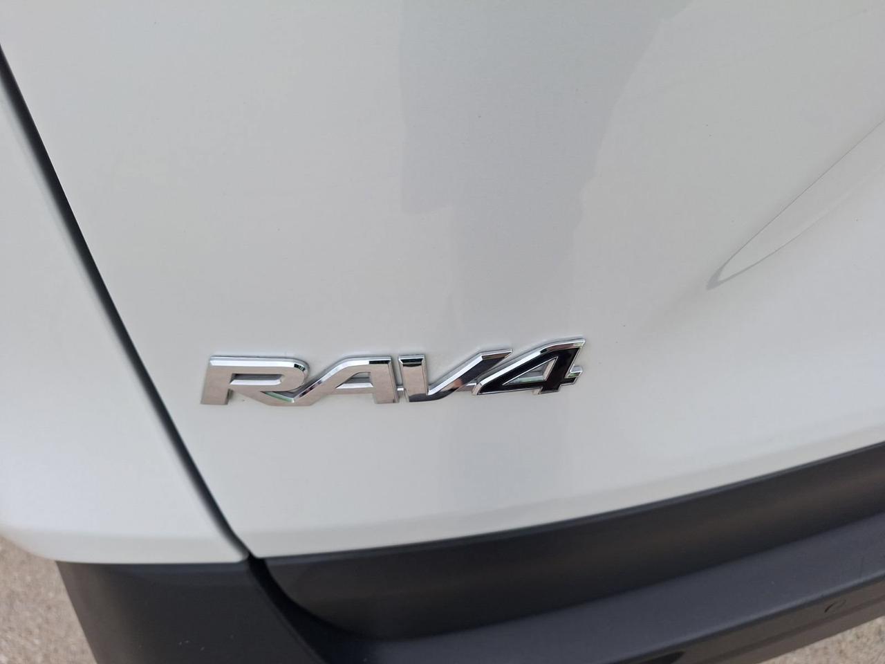 2023 Toyota RAV4 Hybrid XLE Premium Hurst TX