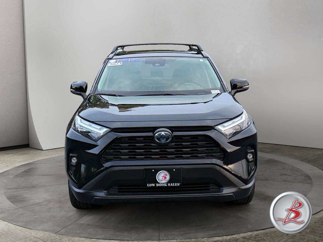 2023 Toyota RAV4 Hybrid XLE Premium
