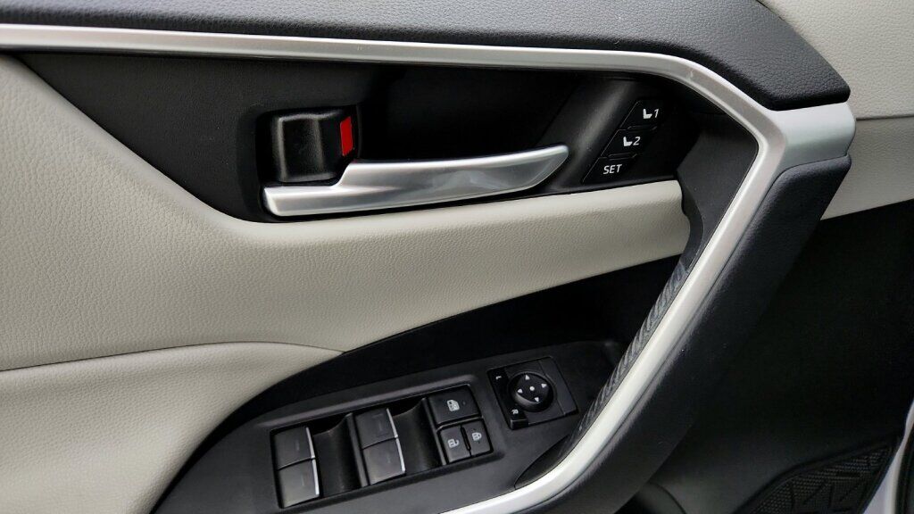 2023 Toyota RAV4 Hybrid XLE Premium Laurel MD