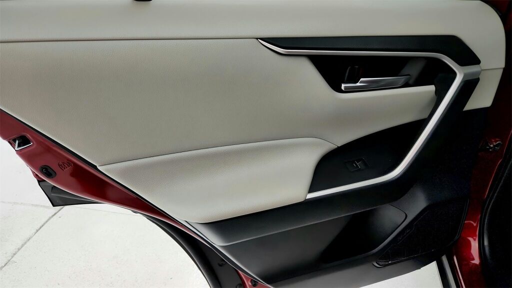 2023 Toyota RAV4 Hybrid XLE Premium Laurel MD