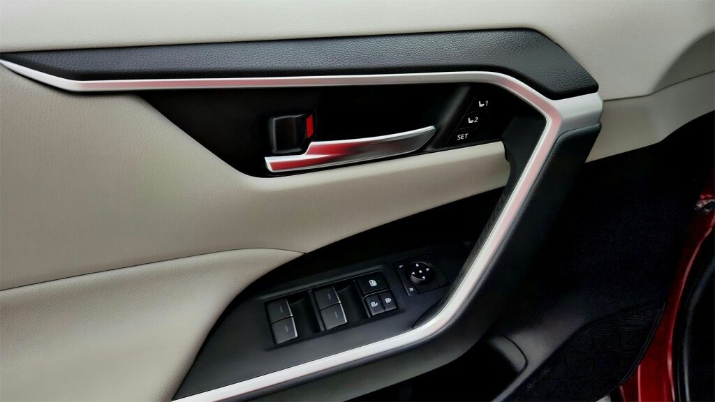 2023 Toyota RAV4 Hybrid XLE Premium Laurel MD