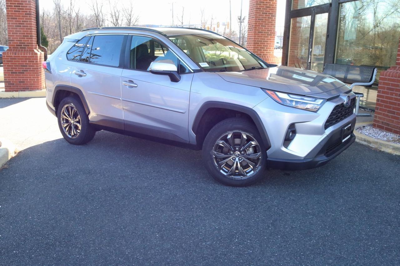 2023 Toyota RAV4 Hybrid XLE Premium